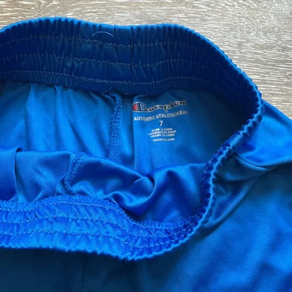 Boys Size 7 Champion Royal Blue Sports Shorts - Picture 3 of 6
